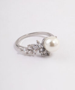 Leafy Pearl Ring