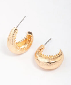 Cross Hatched Curved Huggie Hoop Earrings